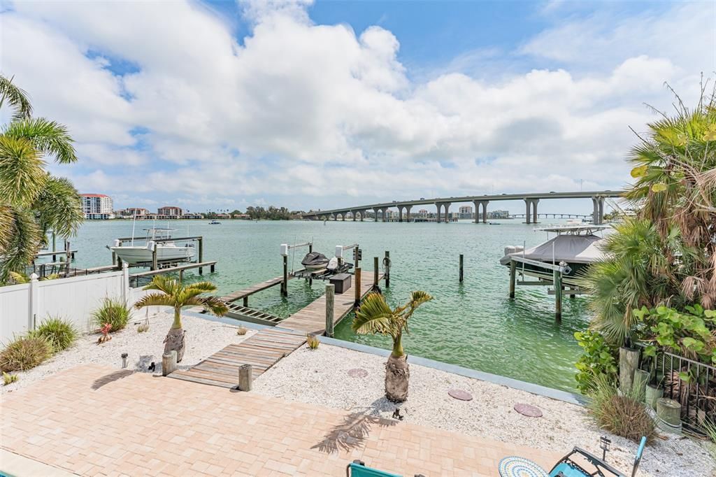 For Sale: $1,549,000 (3 beds, 2 baths, 1768 Square Feet)