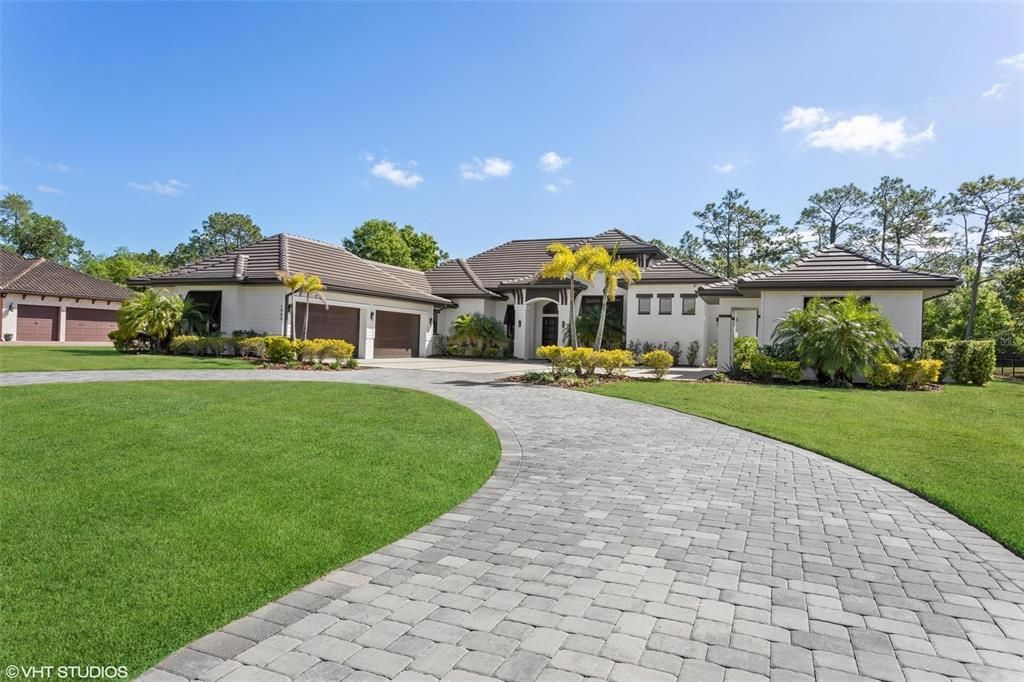 Recently Sold: $1,795,000 (5 beds, 5 baths, 4331 Square Feet)