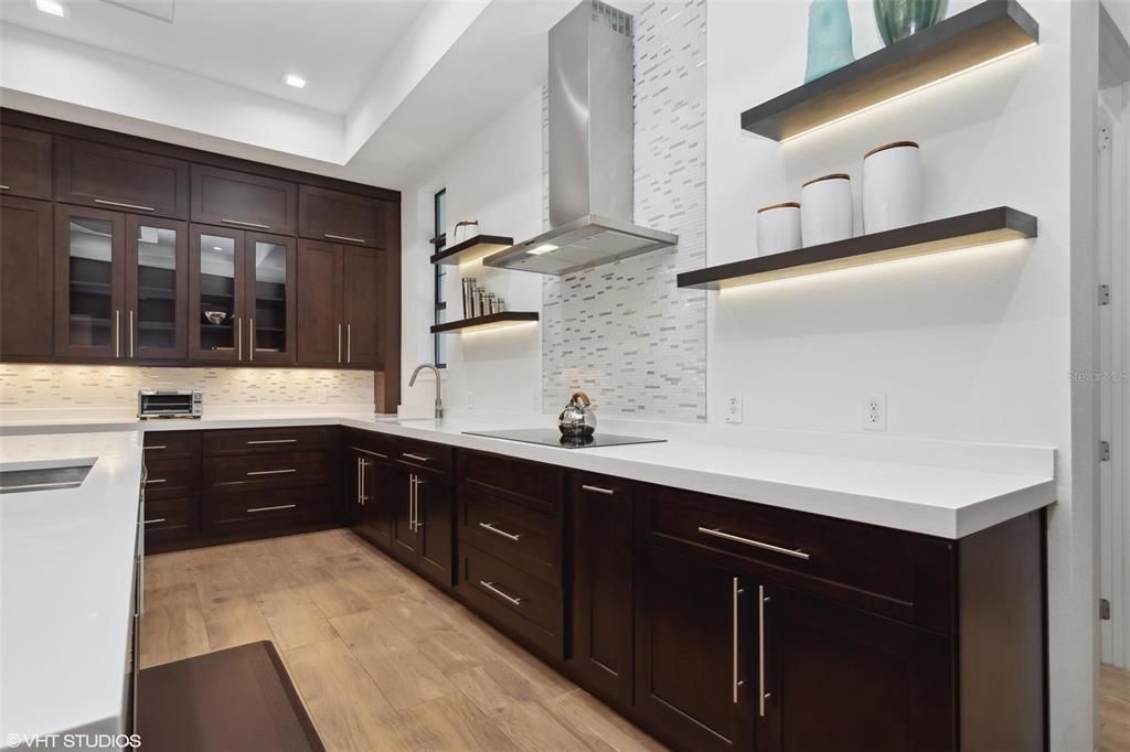 Recently Sold: $1,795,000 (5 beds, 5 baths, 4331 Square Feet)