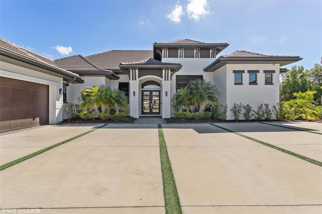 Recently Sold: $1,795,000 (5 beds, 5 baths, 4331 Square Feet)