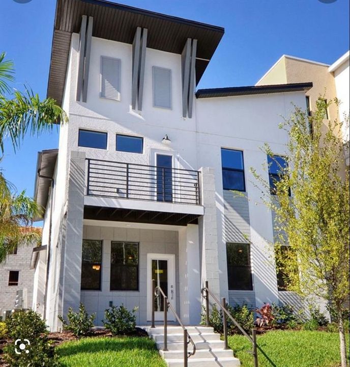 Recently Sold: $649,546 (3 beds, 3 baths, 2191 Square Feet)