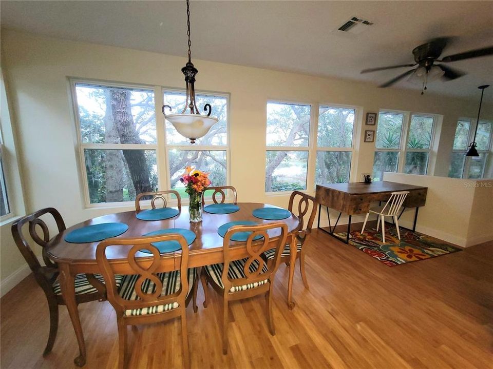 Dining room overlooking Lake