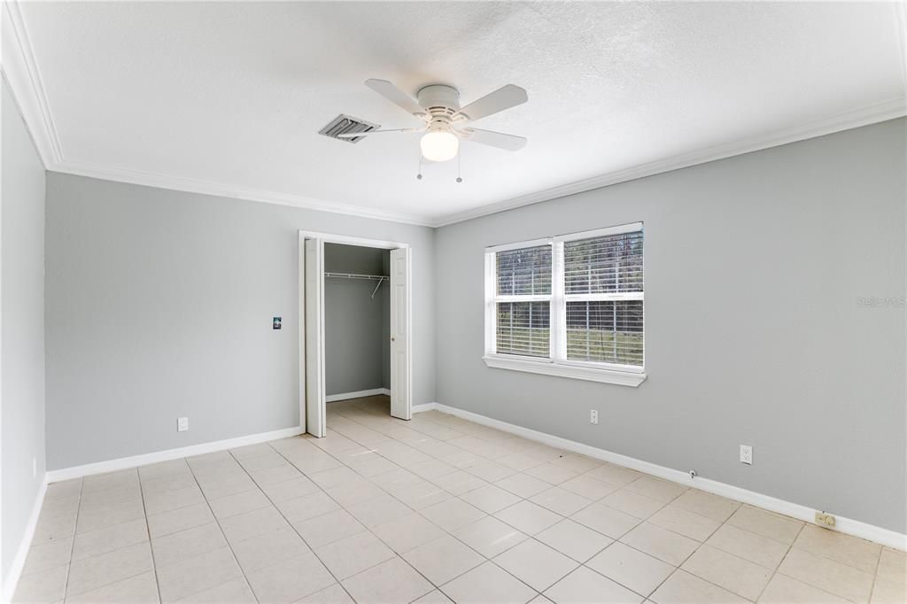 Recently Sold: $420,000 (2 beds, 1 baths, 1679 Square Feet)