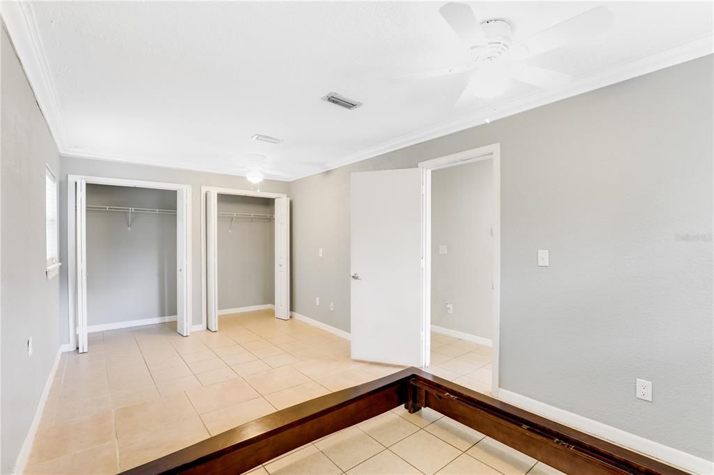 Recently Sold: $420,000 (2 beds, 1 baths, 1679 Square Feet)