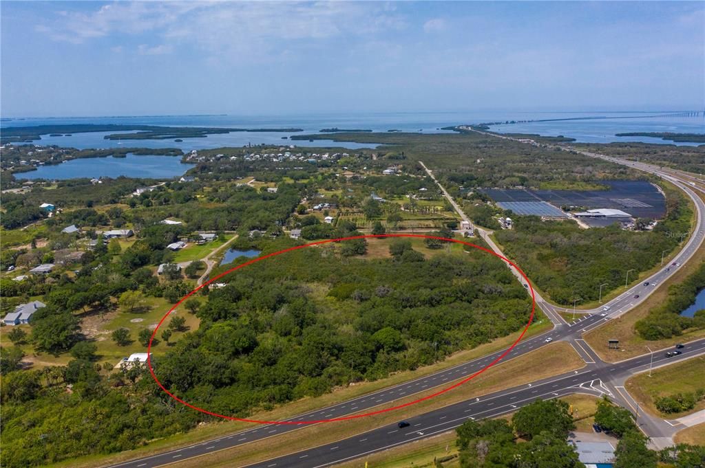 En Venta: $900,000 (9.55 acres)