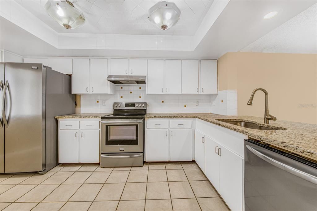 Granite Countertops and Stainless Steel Appliances in the Kitchen!