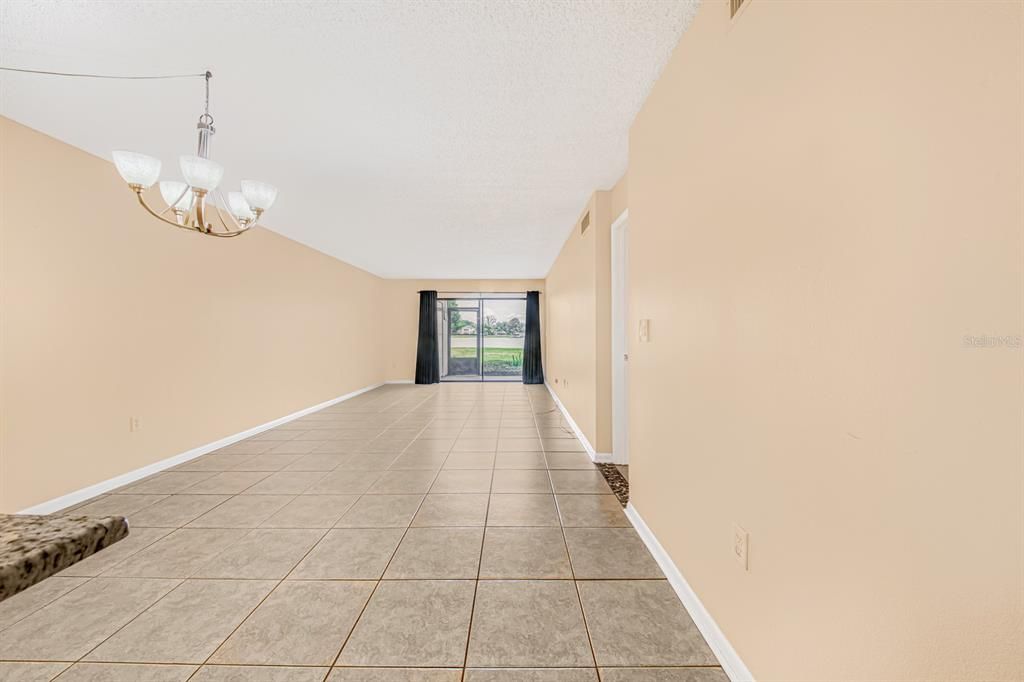 Recently Sold: $258,000 (2 beds, 2 baths, 1065 Square Feet)