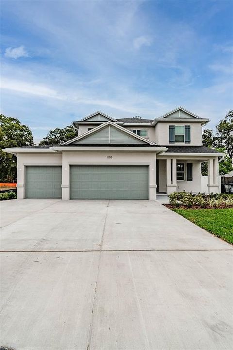 Recently Sold: $724,990 (4 beds, 3 baths, 2857 Square Feet)