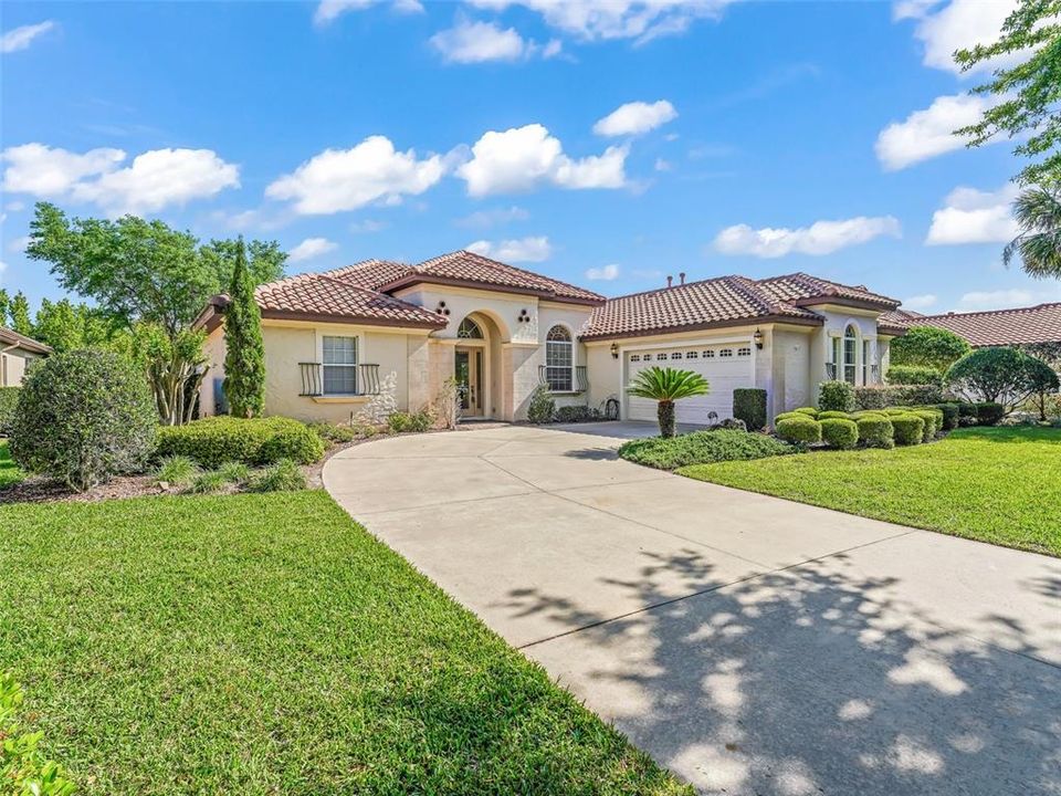 Recently Sold: $599,000 (3 beds, 2 baths, 2167 Square Feet)