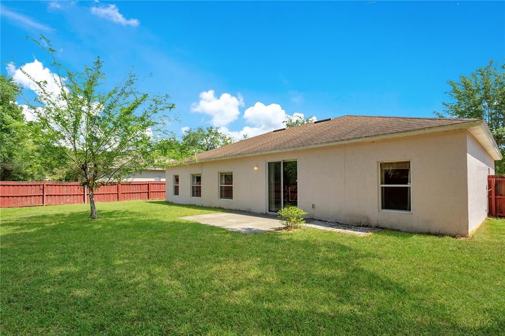 Recently Sold: $345,000 (4 beds, 2 baths, 2000 Square Feet)