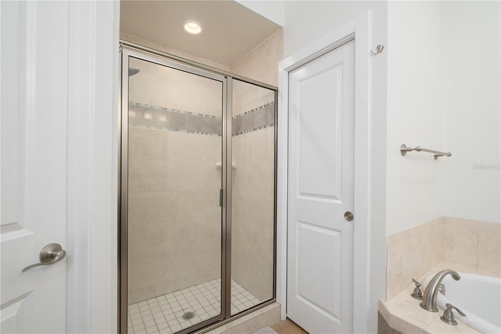 最近售出: $339,900 (3 贝兹, 2 浴室, 1455 平方英尺)