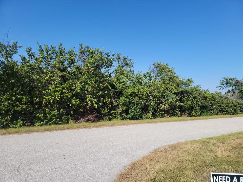 Recently Sold: $25,000 (0.23 acres)