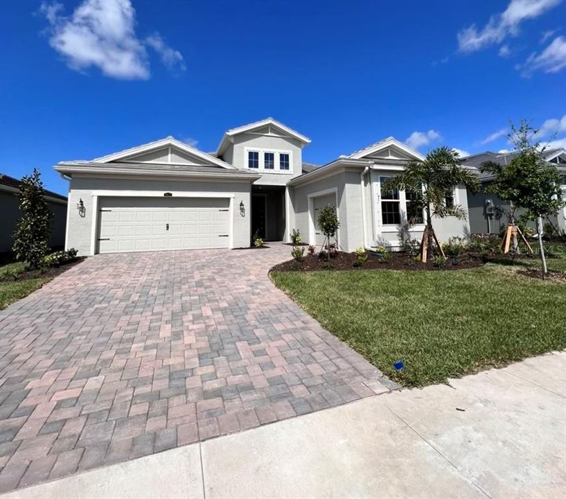 Vendido Recientemente: $789,479 (3 camas, 3 baños, 2232 Pies cuadrados)