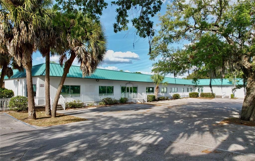 Recently Sold: $927,000 (0 beds, 0 baths, 12464 Square Feet)