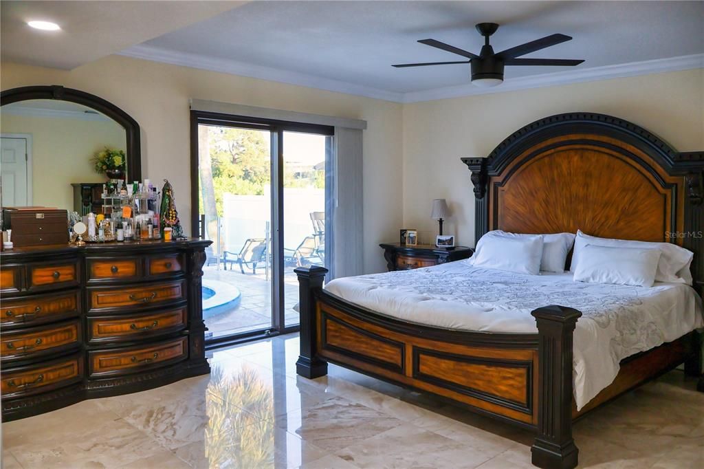 Recently Sold: $1,500,000 (4 beds, 2 baths, 2383 Square Feet)