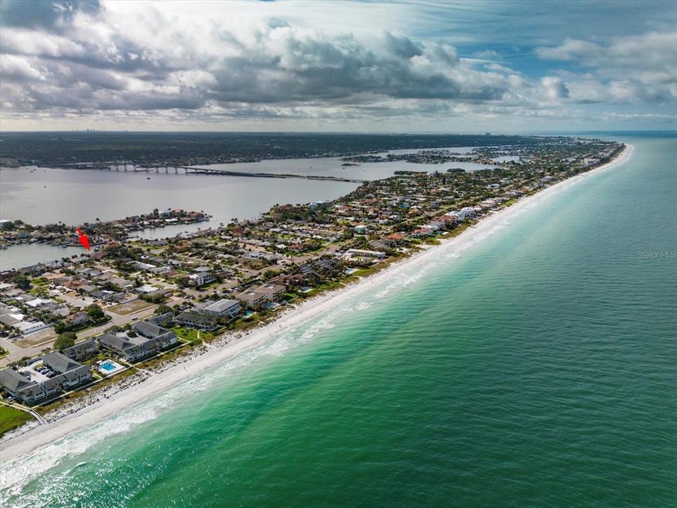 Fabulous Belleair Beach!! Offering the best of waterfront residential living. Minutes to major access roads to St Pete and Tampa. Exceptional location.