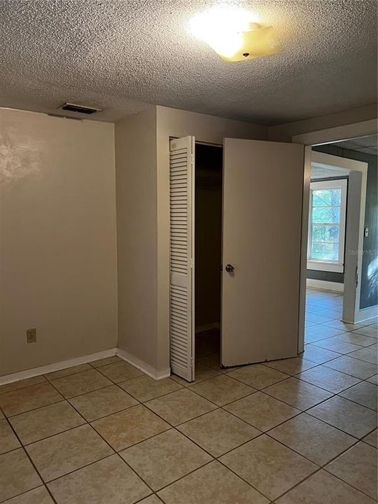 Recently Rented: $1,500 (2 beds, 1 baths, 768 Square Feet)