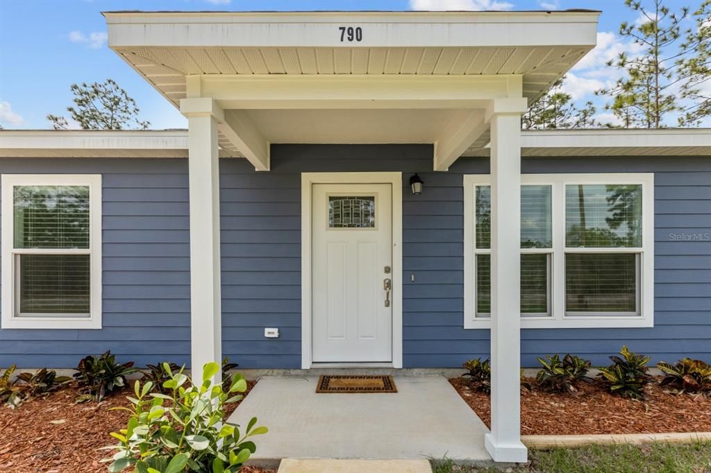 Recently Sold: $259,000 (3 beds, 2 baths, 1060 Square Feet)
