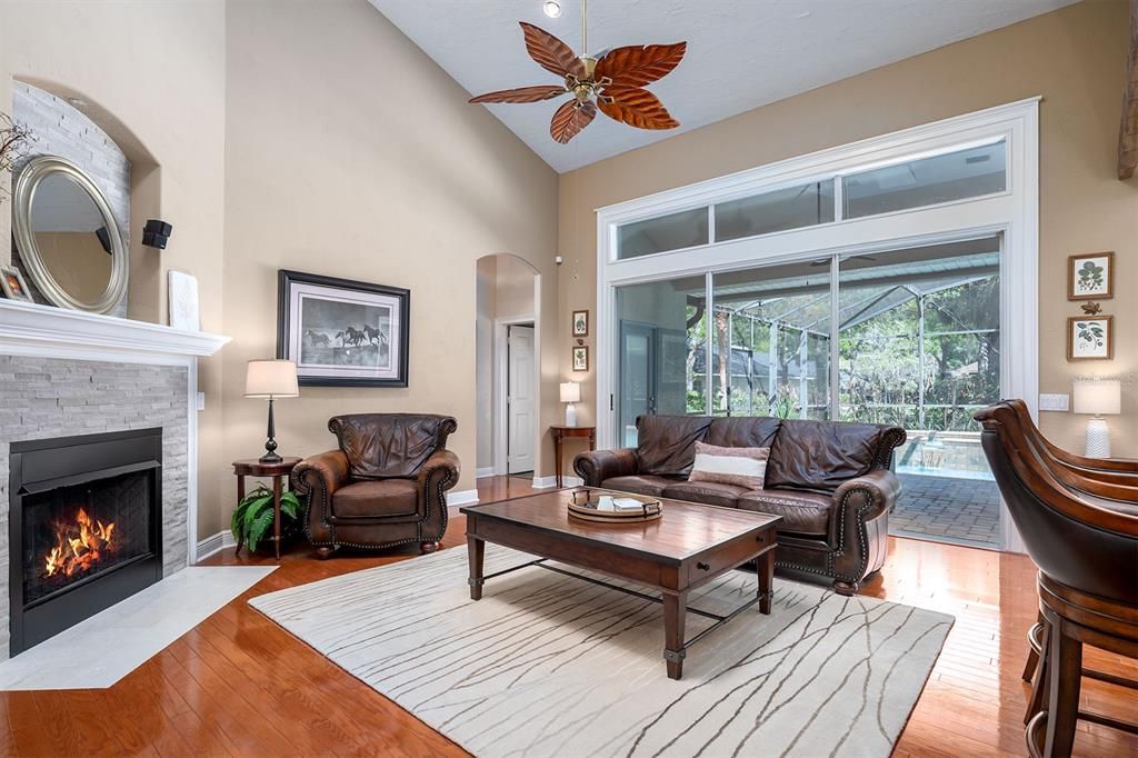 Spacious family room with access to pool and lanai