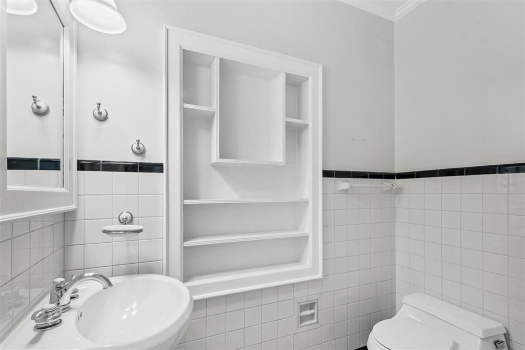 Недавно арендовано: $6,000 (4 спален, 4 ванн, 3654 Квадратных фут)