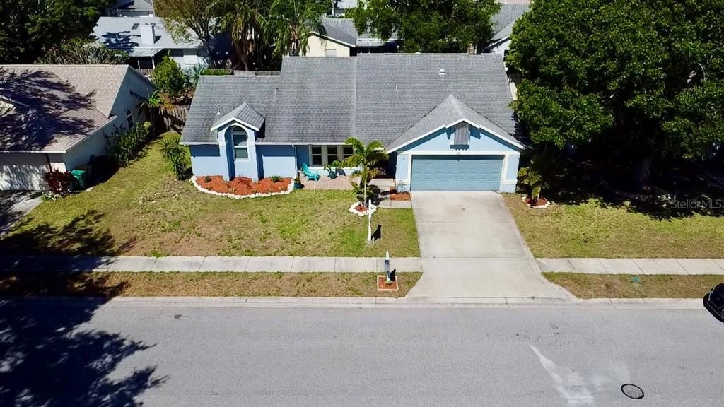 Recently Sold: $310,000 (3 beds, 2 baths, 1755 Square Feet)