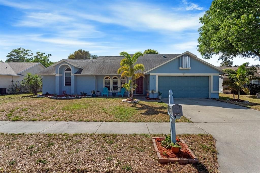 Recently Sold: $310,000 (3 beds, 2 baths, 1755 Square Feet)