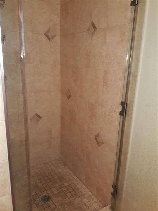 最近租的: $4,300 (2 贝兹, 2 浴室, 1281 平方英尺)