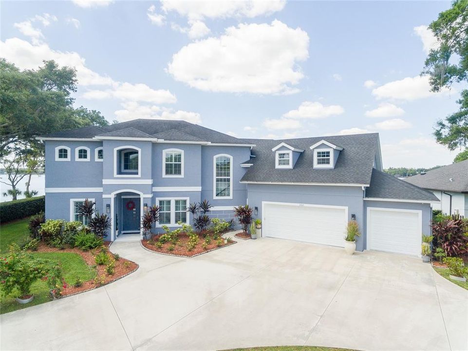 Recently Sold: $1,774,000 (5 beds, 4 baths, 4497 Square Feet)