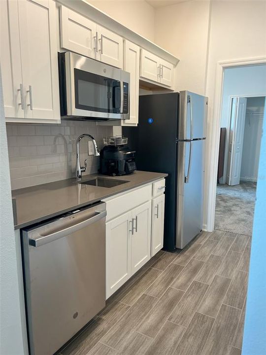 Recently Rented: $1,400 (1 beds, 1 baths, 396 Square Feet)