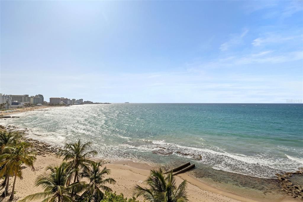 Recently Sold: $2,595,000 (3 beds, 2 baths, 3020 Square Feet)