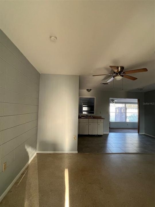 Recently Rented: $1,650 (2 beds, 2 baths, 1150 Square Feet)