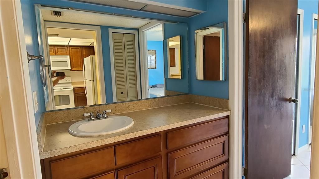 Недавно арендовано: $1,300 (1 спален, 1 ванн, 736 Квадратных фут)