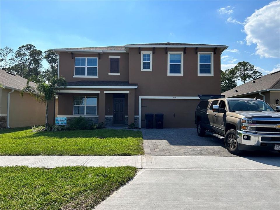 Recently Sold: $447,490 (5 beds, 3 baths, 2601 Square Feet)