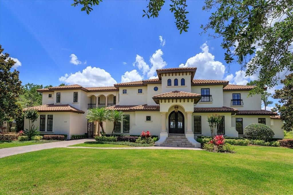 Recently Sold: $5,475,000 (6 beds, 6 baths, 9089 Square Feet)