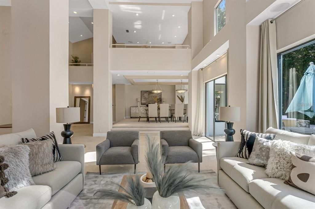 Recently Sold: $1,899,000 (5 beds, 4 baths, 8236 Square Feet)