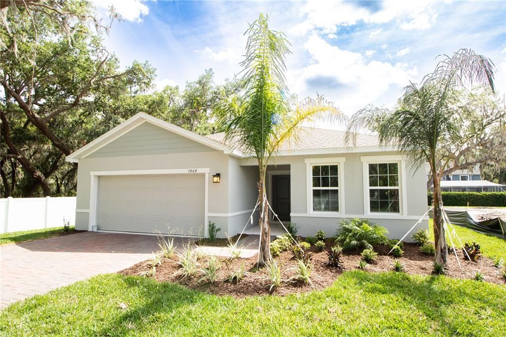 Recently Sold: $417,880 (4 beds, 2 baths, 1815 Square Feet)