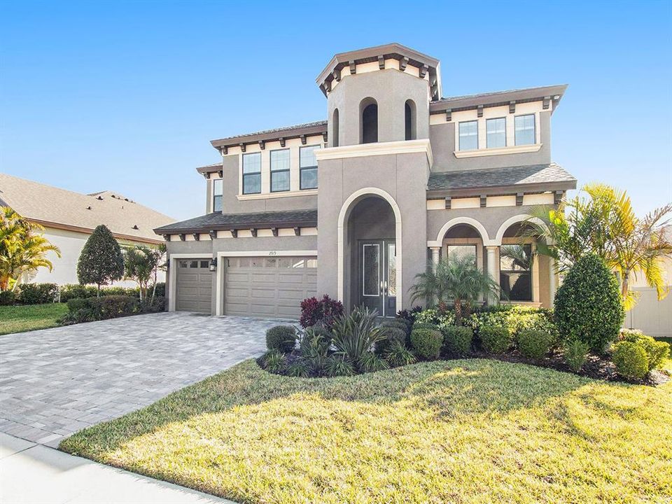 Recently Sold: $979,900 (5 beds, 5 baths, 4032 Square Feet)