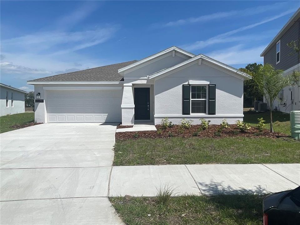 Recently Sold: $295,972 (3 beds, 2 baths, 1555 Square Feet)