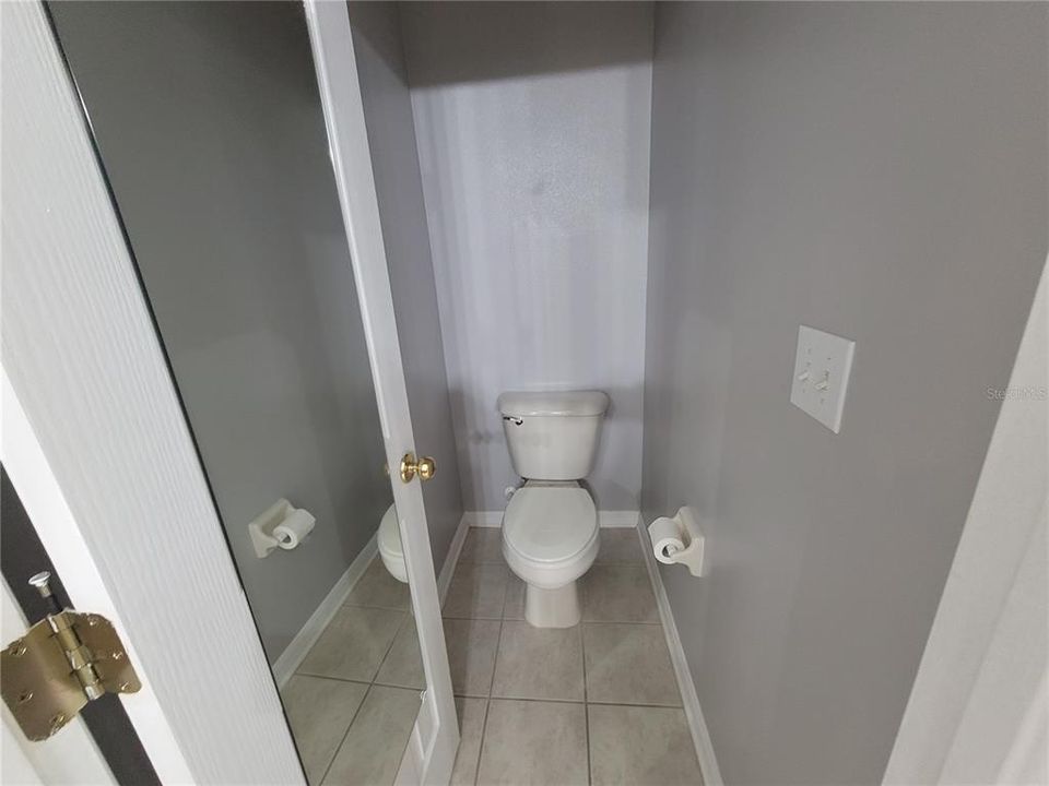最近租的: $2,000 (2 贝兹, 2 浴室, 1449 平方英尺)