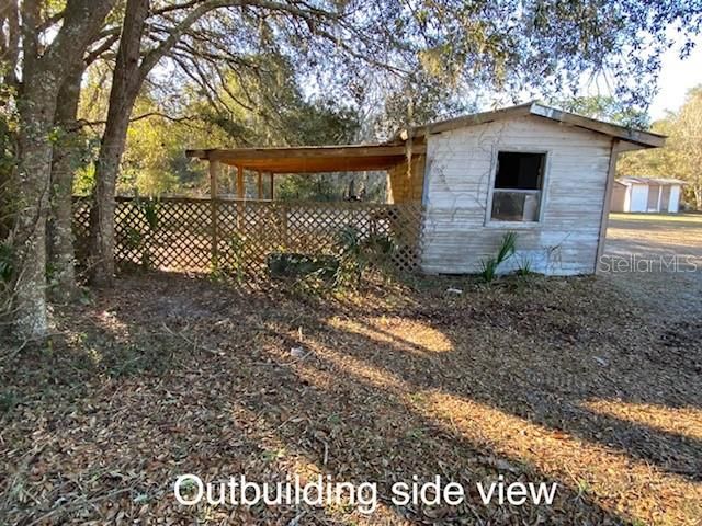 Recently Sold: $134,900 (3 beds, 2 baths, 1068 Square Feet)