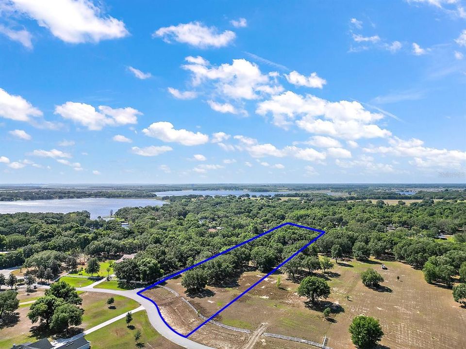 Vendido Recientemente: $299,900 (5.02 acres)