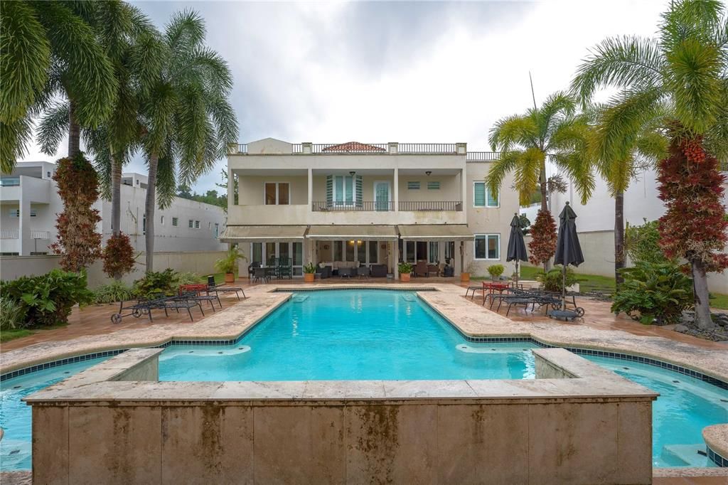 Recently Sold: $795,000 (4 beds, 3 baths, 3874 Square Feet)