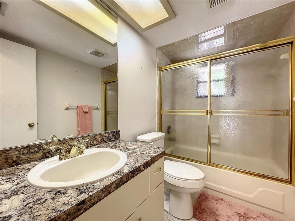 最近售出: $399,000 (2 贝兹, 2 浴室, 1472 平方英尺)