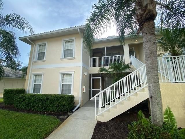 Recently Sold: $300,000 (2 beds, 2 baths, 1235 Square Feet)