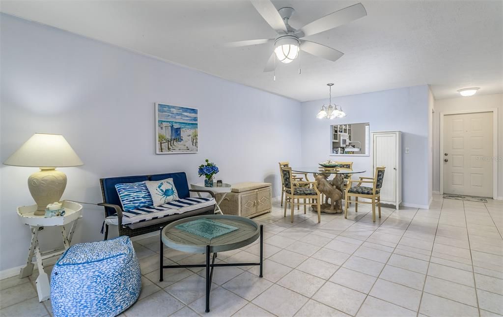 Recently Sold: $314,999 (2 beds, 2 baths, 1030 Square Feet)