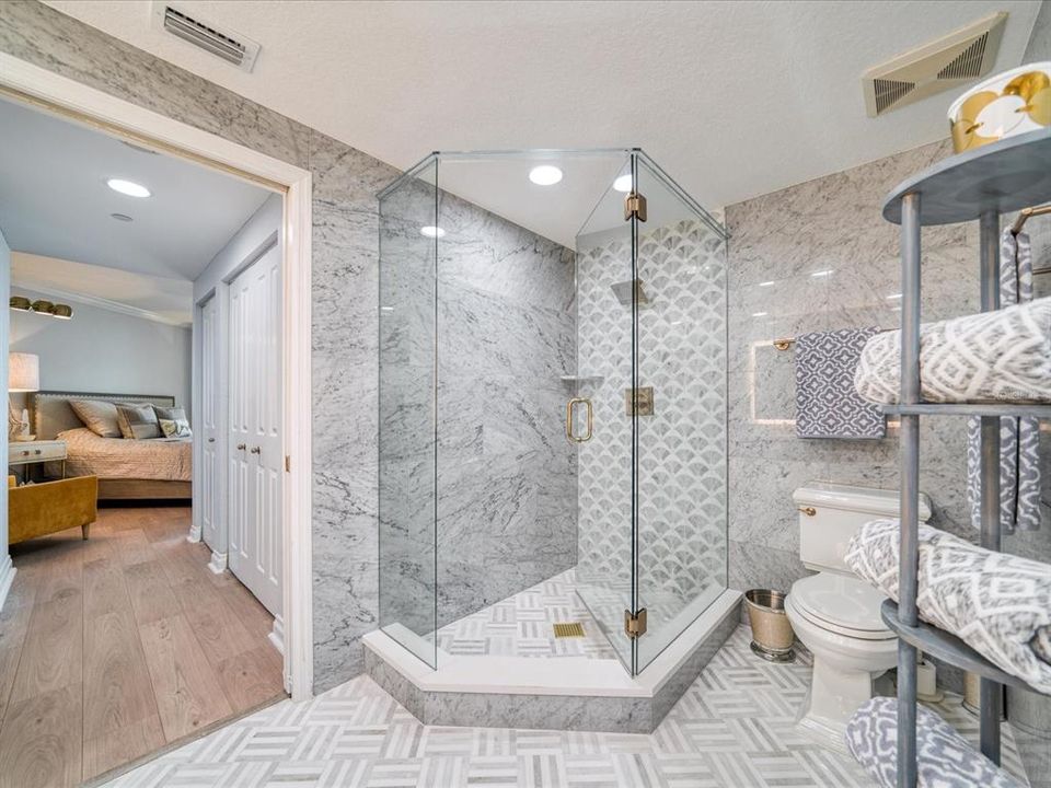 Recently Sold: $1,745,000 (3 beds, 2 baths, 1598 Square Feet)