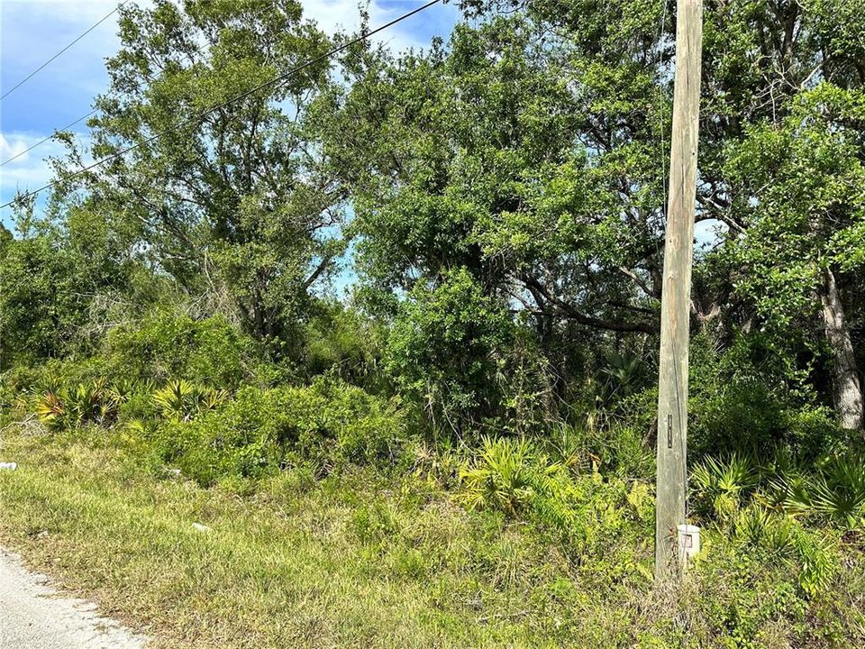 Recently Sold: $17,000 (0.60 acres)