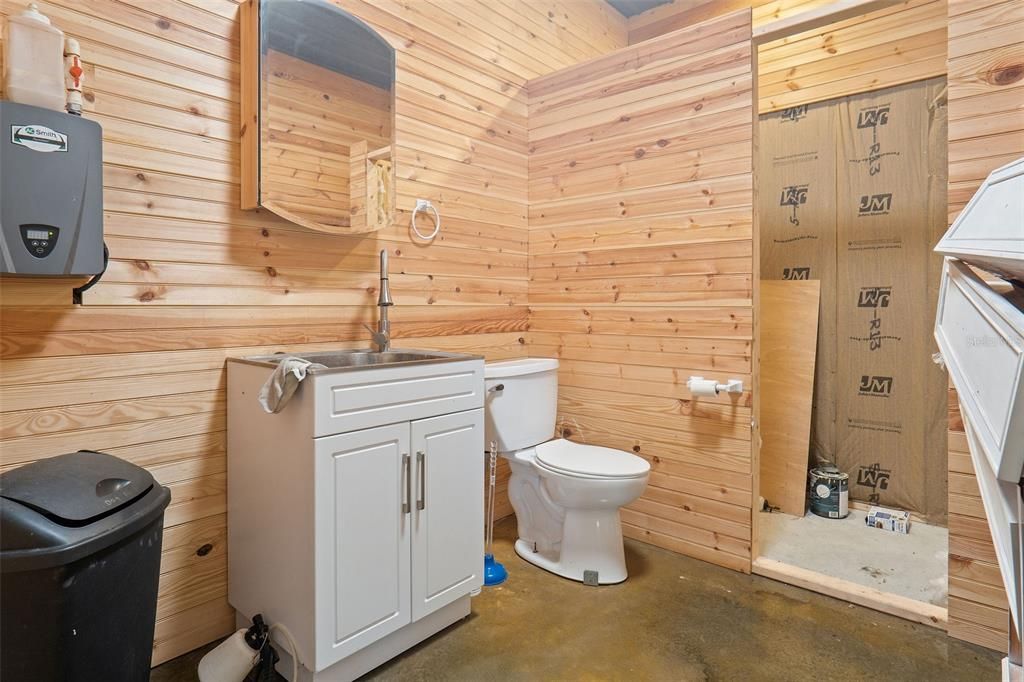 最近售出: $650,000 (3 贝兹, 2 浴室, 1800 平方英尺)