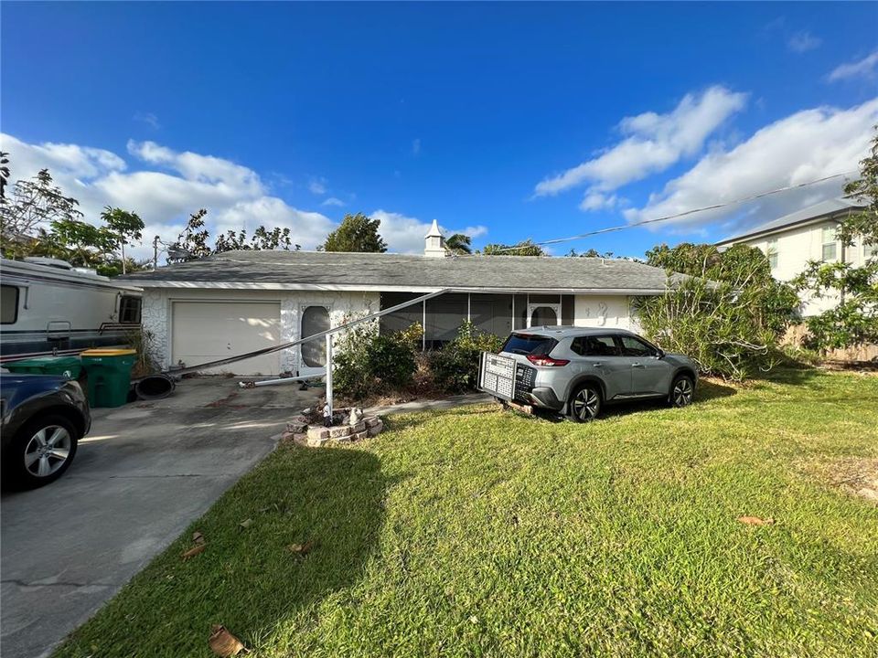 Recently Sold: $395,000 (3 beds, 2 baths, 1941 Square Feet)