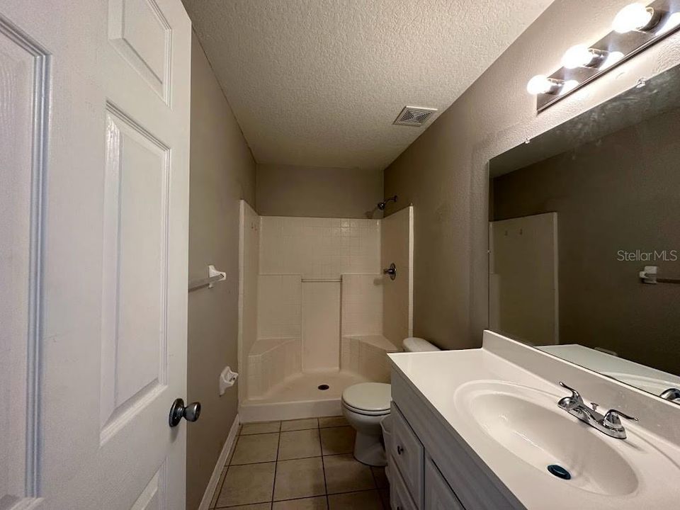 最近租的: $1,750 (3 贝兹, 2 浴室, 1212 平方英尺)